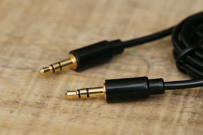 Cáp Nối Dài 3.5mm: 7 Mẫu Cáp Nối Dài 3.5mm Bền Bỉ, Không Giảm Âm Thanh 7 Cáp Nối Dài 3.5mm: 7 Mẫu Cáp Nối Dài 3.5mm Bền Bỉ, Không Giảm Âm Thanh https://maytinhnamhung.com/