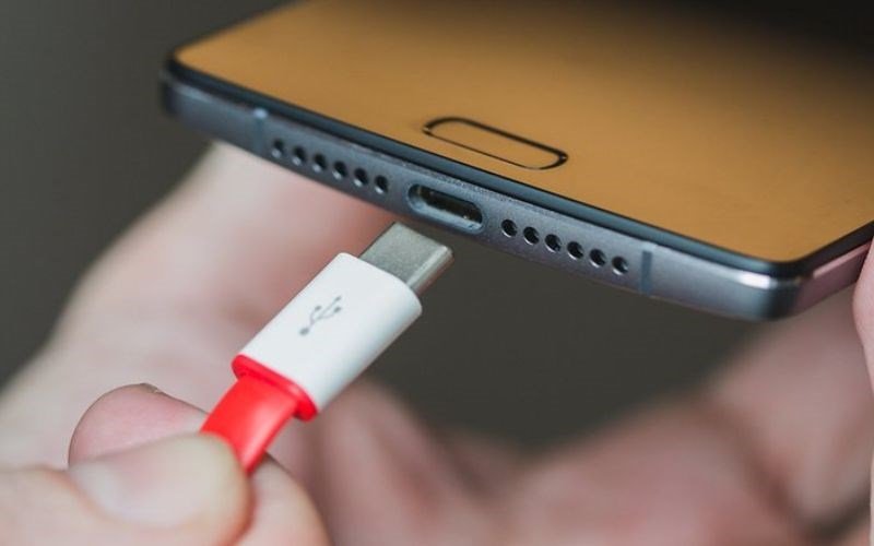 Danh sách điện thoại trang bị cổng USB type C 2 Danh sách điện thoại trang bị cổng USB type C https://maytinhnamhung.com/