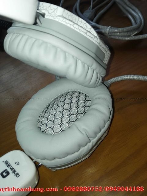 tai nghe co den cho quan net qinlian a7