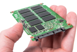 4 cách giúp bạn kéo dài tuổi thọ của ổ SSD https://maytinhnamhung.com/