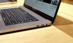 Giới thiệu đầu đọc thẻ cho Macbook 2016 cắm cổng USB type C 1 Giới thiệu đầu đọc thẻ cho Macbook 2016 cắm cổng USB type C https://maytinhnamhung.com/