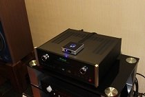 Thiết bị kết nối thu phát âm thanh không dây https://maytinhnamhung.com/