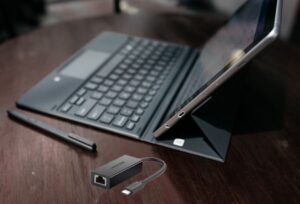 Giải pháp kết nối dây mạng LAN cho Samsung Galaxy Book https://maytinhnamhung.com/